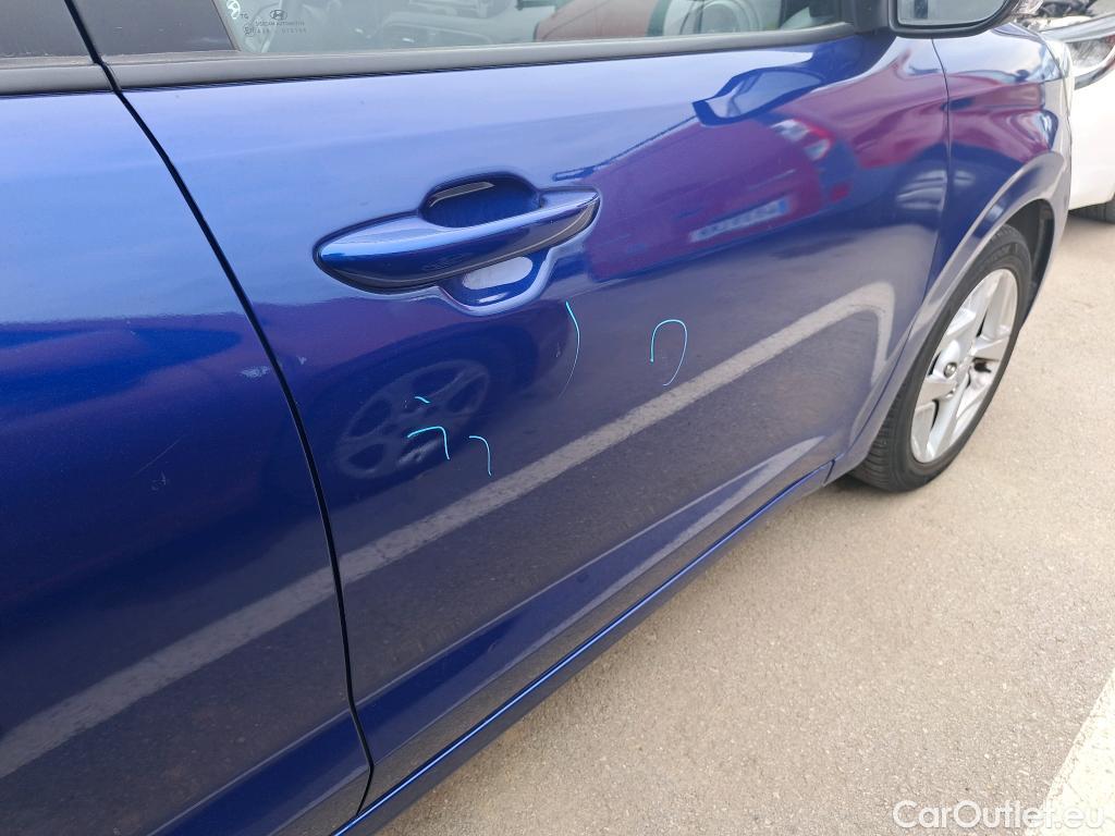  Hyundai  i10 HYUNDAI  / 2020 / 5P / berlina con portón 1.0 Klass #1