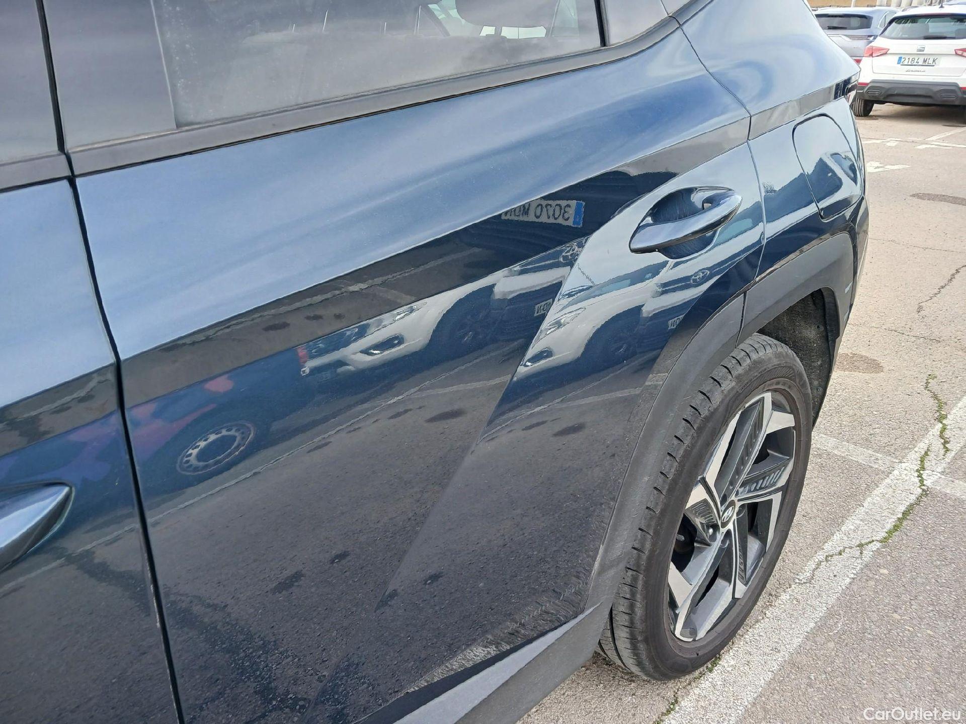  Hyundai  Tucson HYUNDAI  / 2020 / 5P / todoterreno 1.6 TGDI PHEV 195kW Style Auto 4x4 #13
