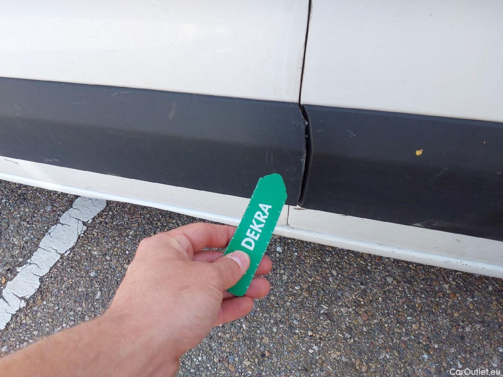  Opel  Combo OPEL  Life / 2018 / 5P / combi 1.5 TD 75kW (100CV) S/S Edition L (IND) #19