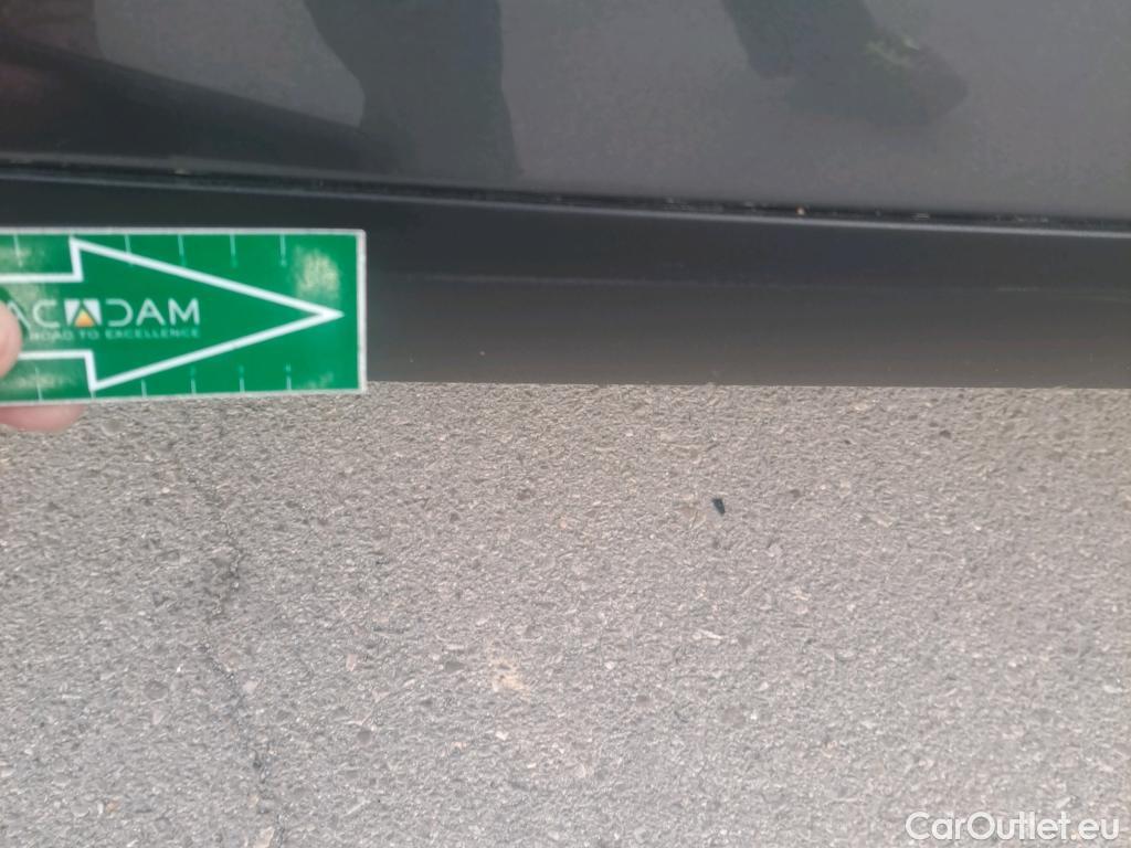  Nissan  Qashqai NISSAN  / 2021 / 5P / todoterreno DIG-T 116kW (158CV) mHEV Xtronic Acenta (AC9) #25