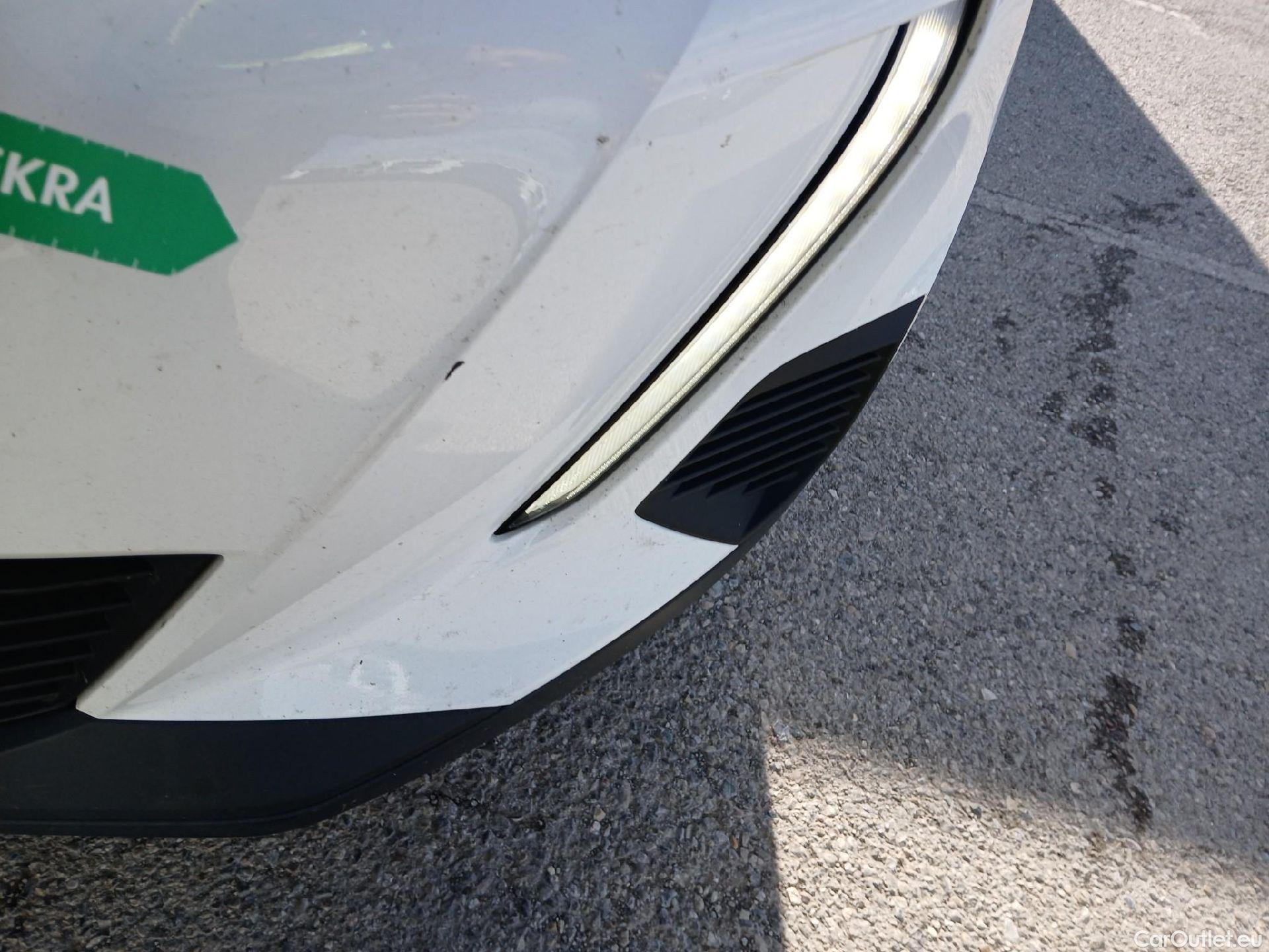  Peugeot  2008  Active Pack 1.2 PureTech 130CV MT6 E6d #6