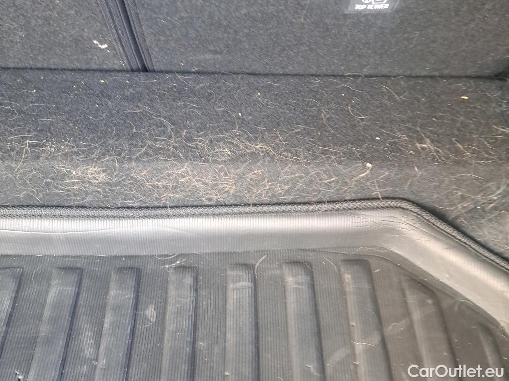  Nissan  Qashqai NISSAN  / 2021 / 5P / todoterreno DIG-T 116kW (158CV) mHEV Xtronic Acenta (AC9) #10