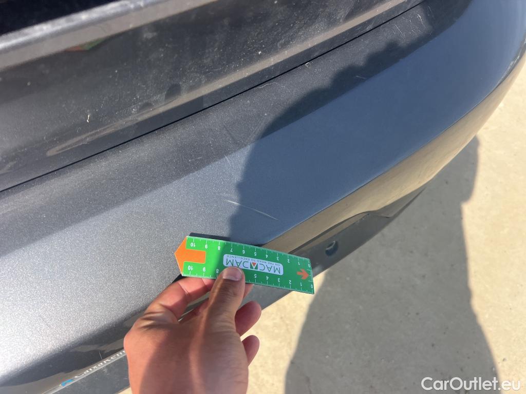  Peugeot  508 PEUGEOT  / 2018 / 5P / berlina con portón 5P Active Pack BlueHDi 130 S&S EAT8 (AC) #16