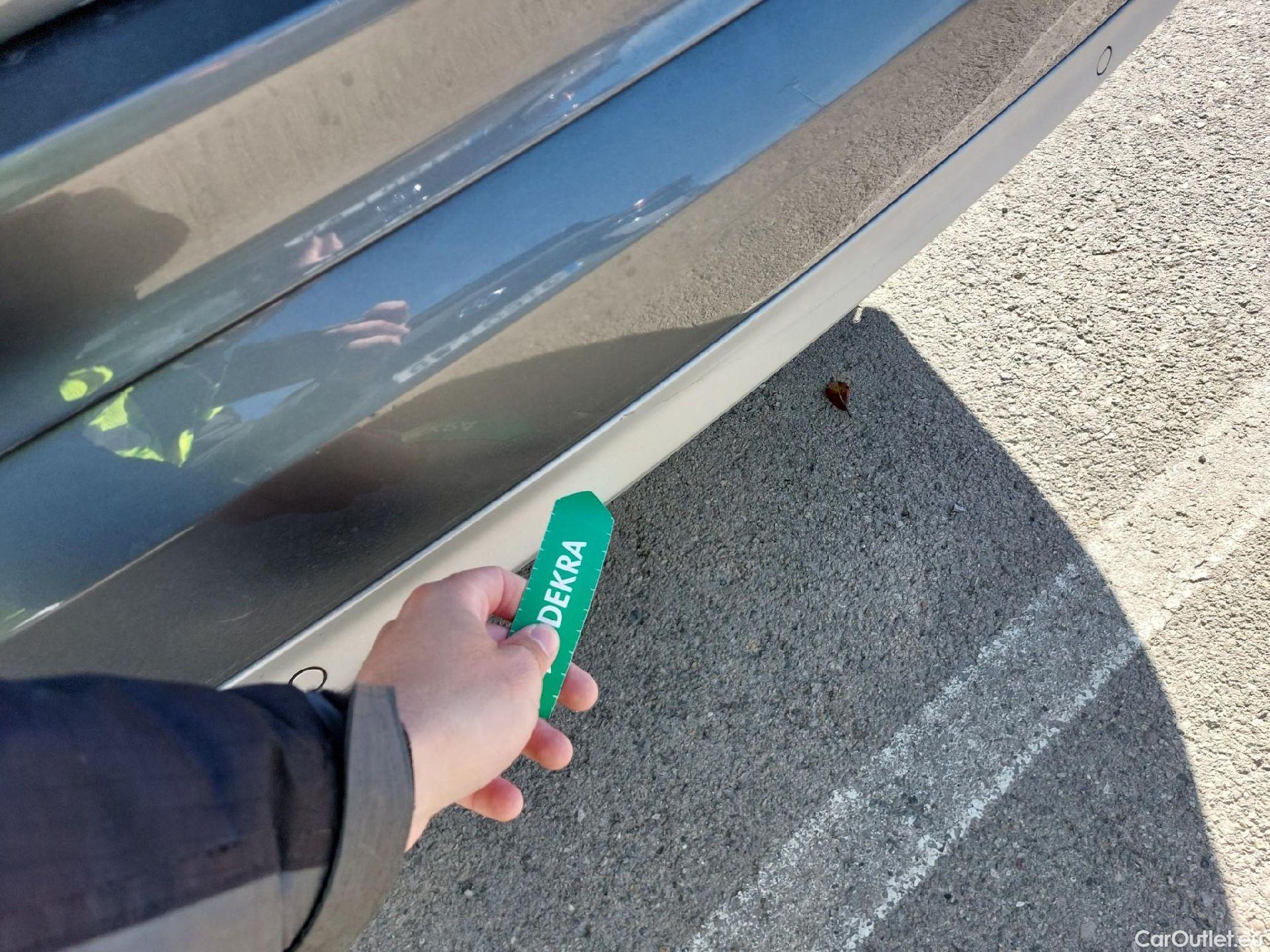  Volvo  XC90 VOLVO  / 2019 / 5P / todoterreno 2.0 B5 D5 AWD Business Plus Auto (CX) #9