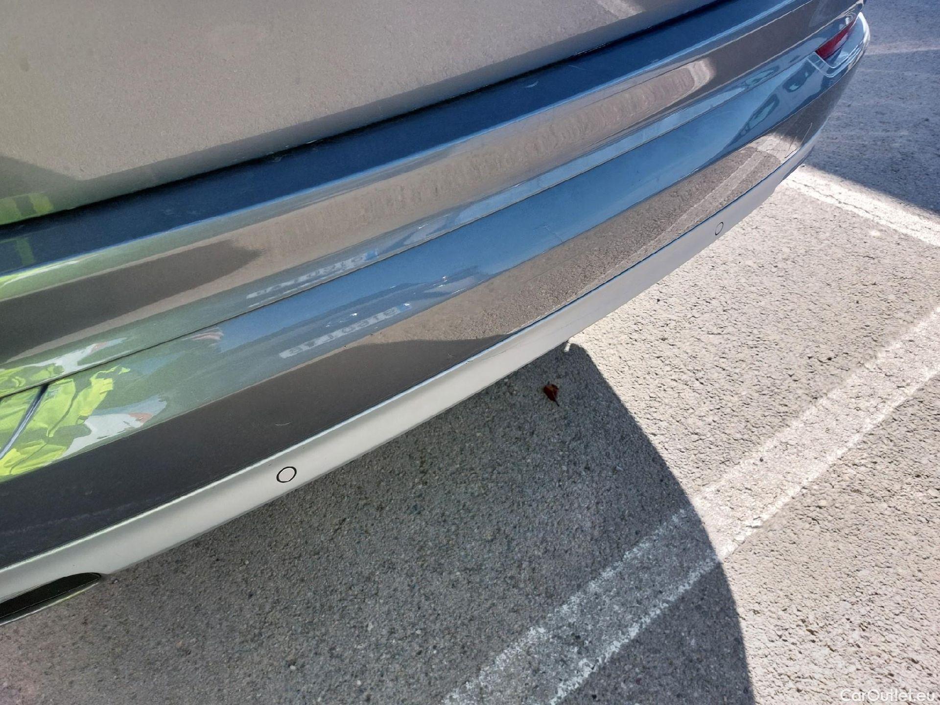  Volvo  XC90 VOLVO  / 2019 / 5P / todoterreno 2.0 B5 D5 AWD Business Plus Auto (CX) #5