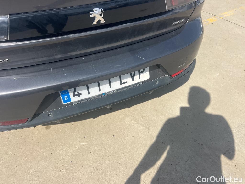  Peugeot  508 PEUGEOT  / 2018 / 5P / berlina con portón 5P Active Pack BlueHDi 130 S&S EAT8 (AC) #15