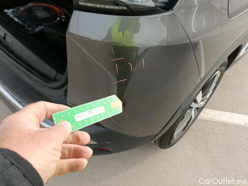  Peugeot  3008 PEUGEOT  Hybrid / 2020 / 5P / todoterreno 225 e-EAT8 Allure (AC2) #15