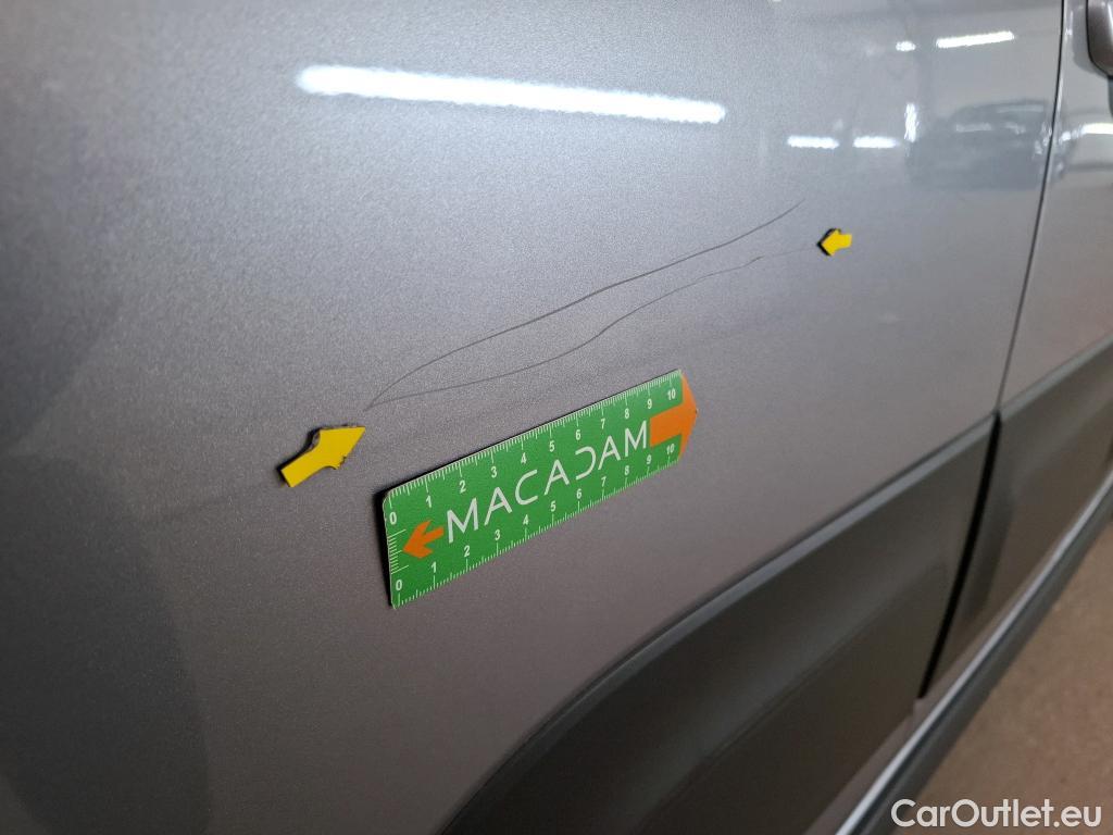  Citroen  C3  Feel Pack 1.2 PureTech 80CV BVM5 E6d #4