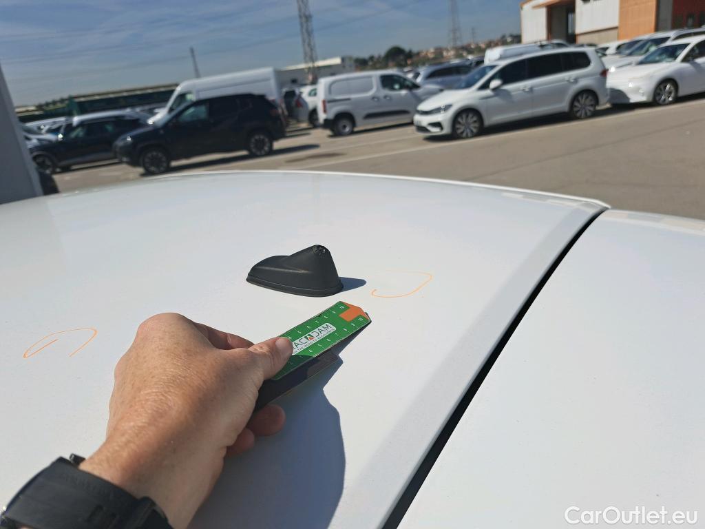  Opel  Corsa OPEL  1.2T XHL 74kW (100CV) Elegance #3