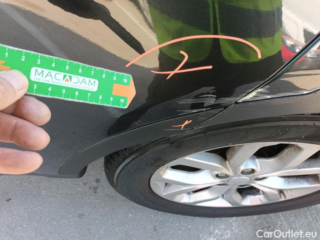  Land Rover  Discovery LAND ROVER  7 Plazas 2.0 I4 TD4 132kW (180CV) S Auto #26