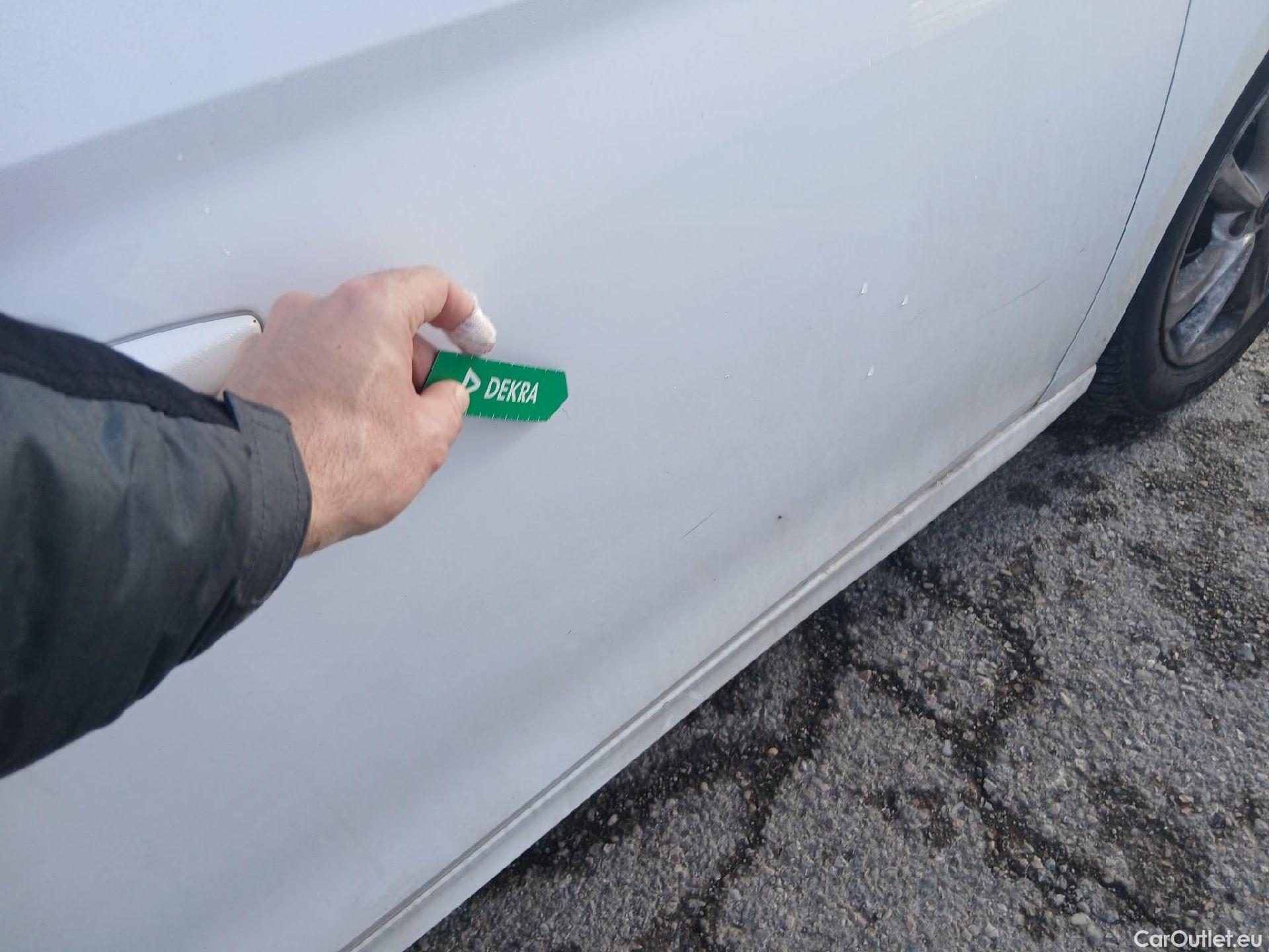  Opel  Corsa OPEL  1.2T XHL 74kW (100CV) Elegance #20