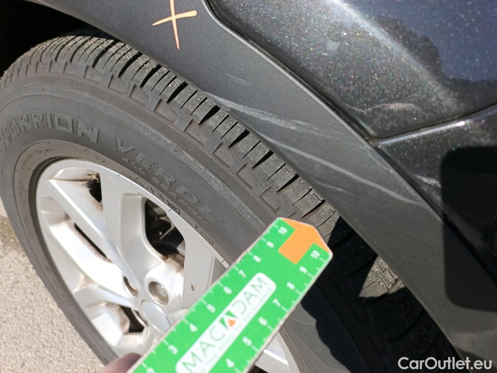  Land Rover  Discovery LAND ROVER  7 Plazas 2.0 I4 TD4 132kW (180CV) S Auto #40