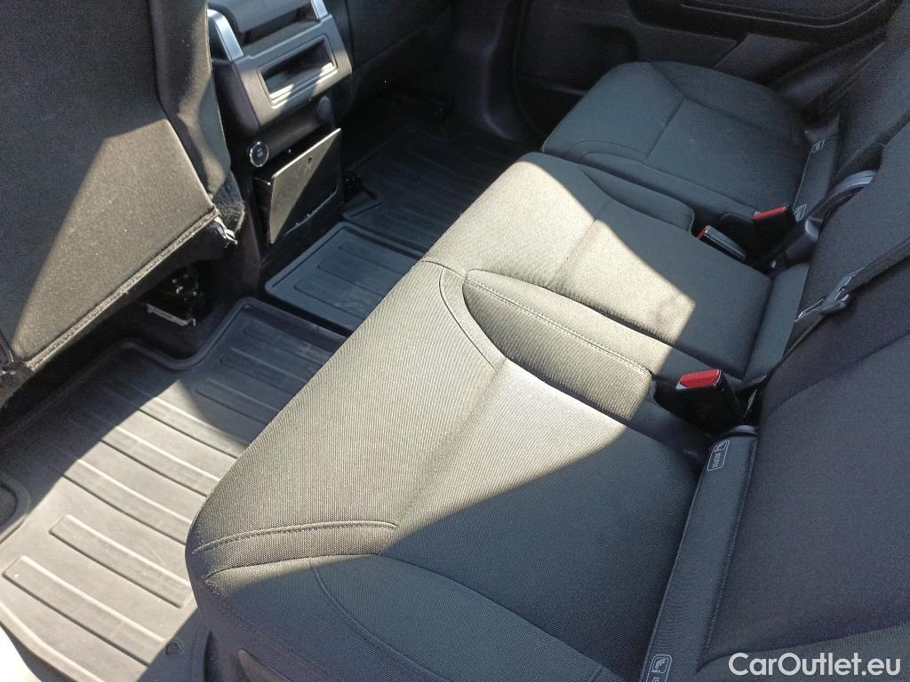  Land Rover  Discovery LAND ROVER  7 Plazas 2.0 I4 TD4 132kW (180CV) S Auto #28