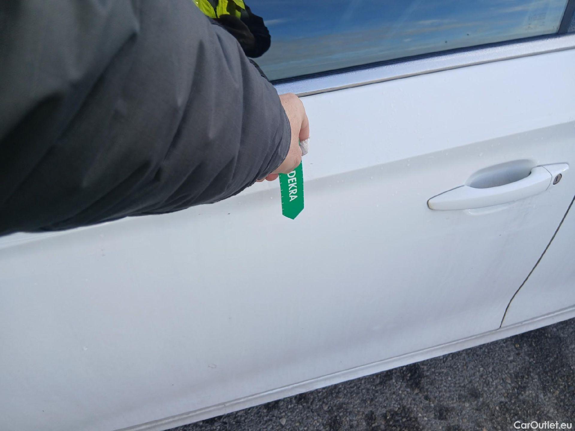  Opel  Corsa OPEL  1.2T XHL 74kW (100CV) Elegance #8