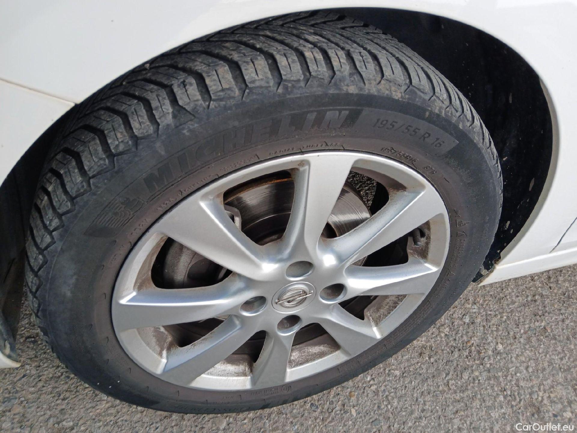  Opel  Corsa OPEL  / 2019 / 5P / berlina con portón 1.2T XHL 74kW (100CV) Edition (AC) #8