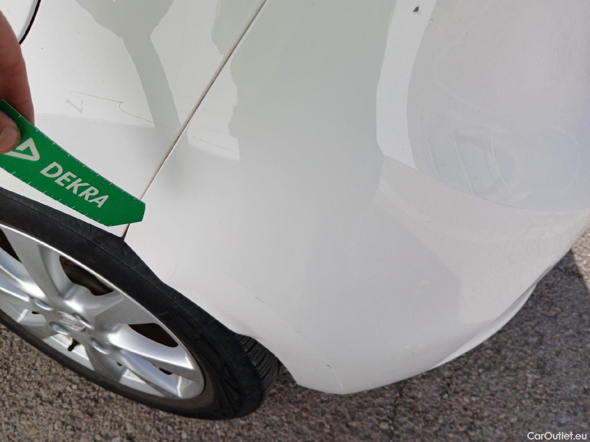  Opel  Corsa OPEL  / 2019 / 5P / berlina con portón 1.2T XHL 74kW (100CV) Edition (AC) #21