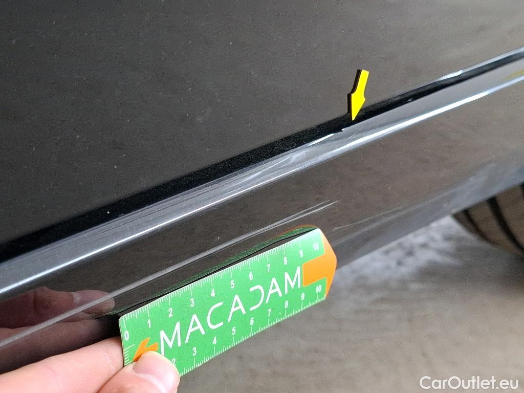  Mercedes  A-Klasse MERCEDES-BENZ Classe A Compact / 2018 / 5P / Berline A 180 d Business Line 8G-DCT #28