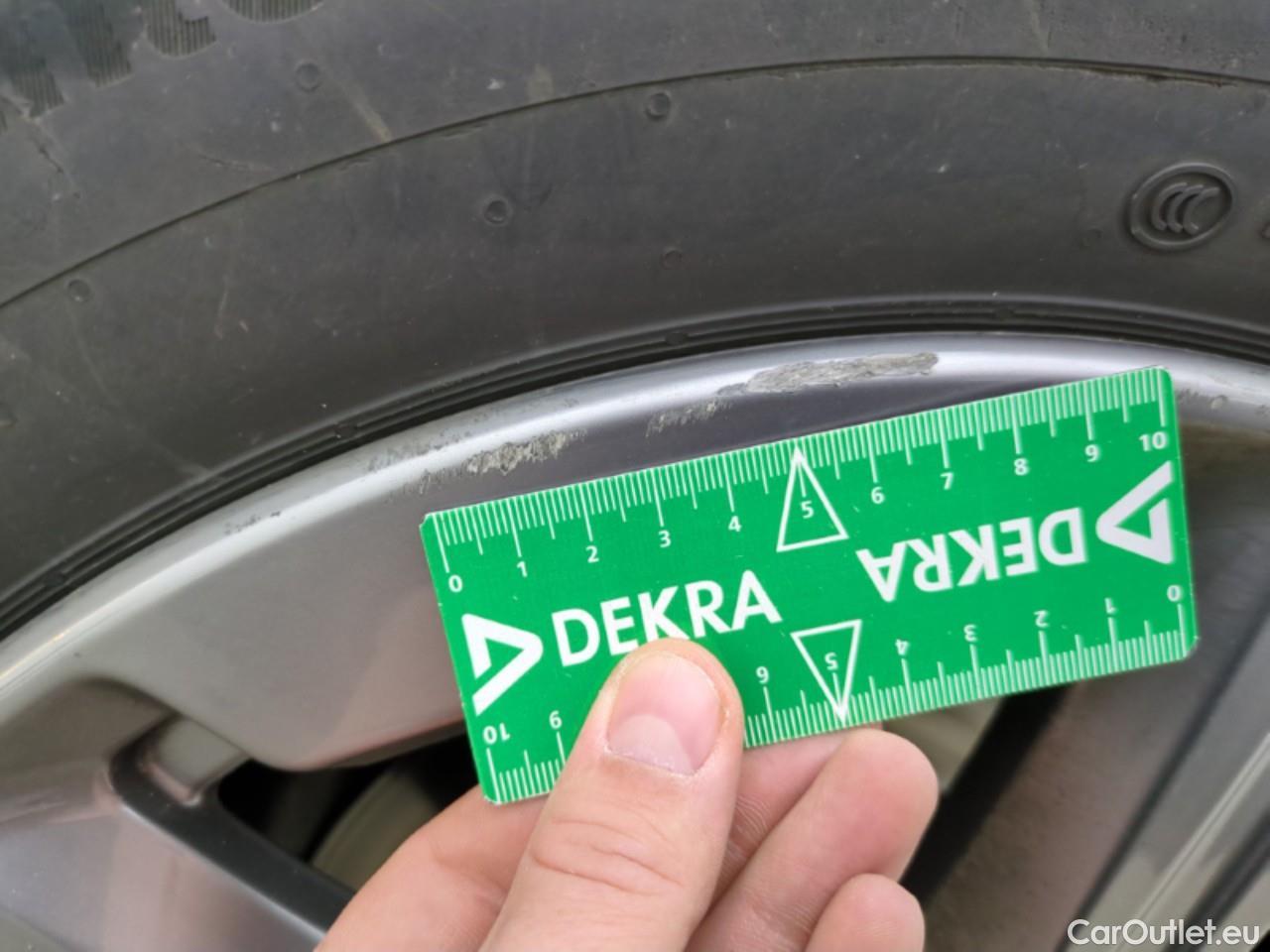  Bmw  X1 BMW  / 2022 / 5P / SUV sDrive18d DKG7 #17