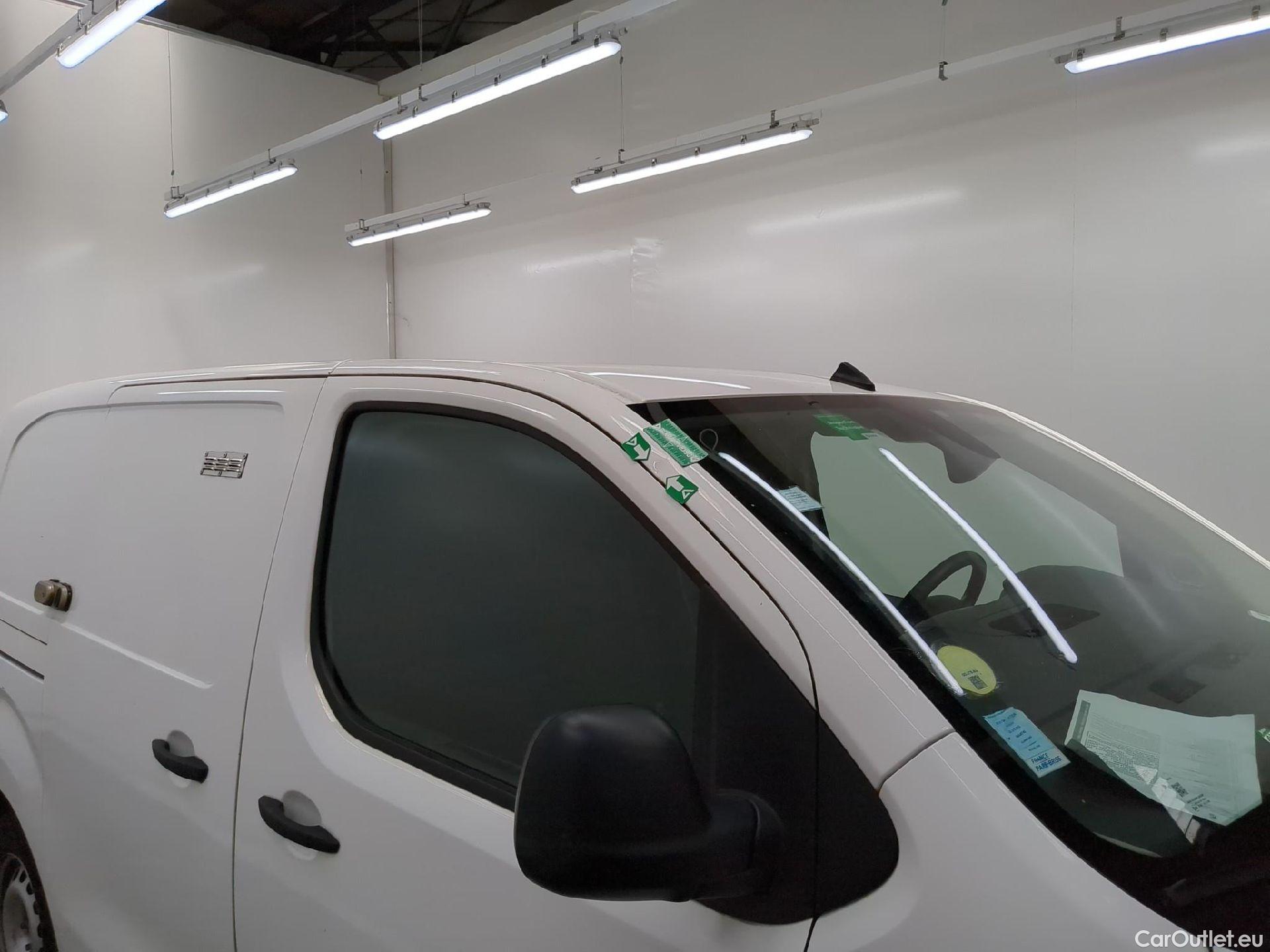  Citroen  Jumpy  Fourgon Club XS 1.5 BlueHDi 100CV BVM6 E6d #52