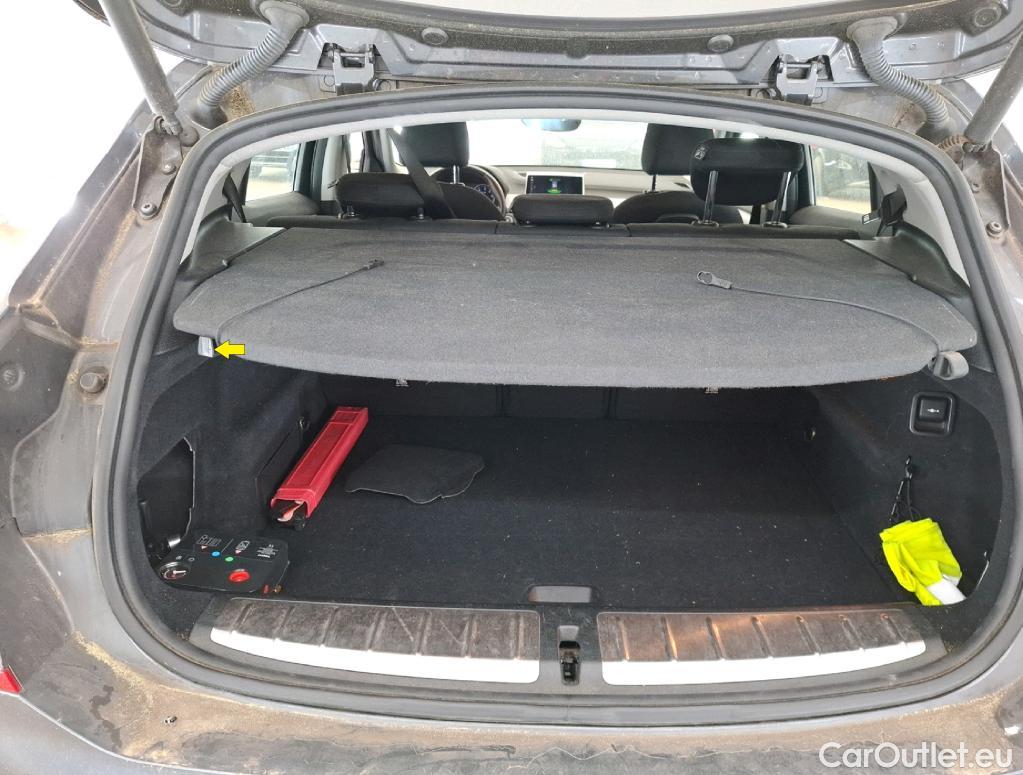  Bmw  X2 Série  sDrive 18d Lounge 2.0 150CV BVA8 E6d #40