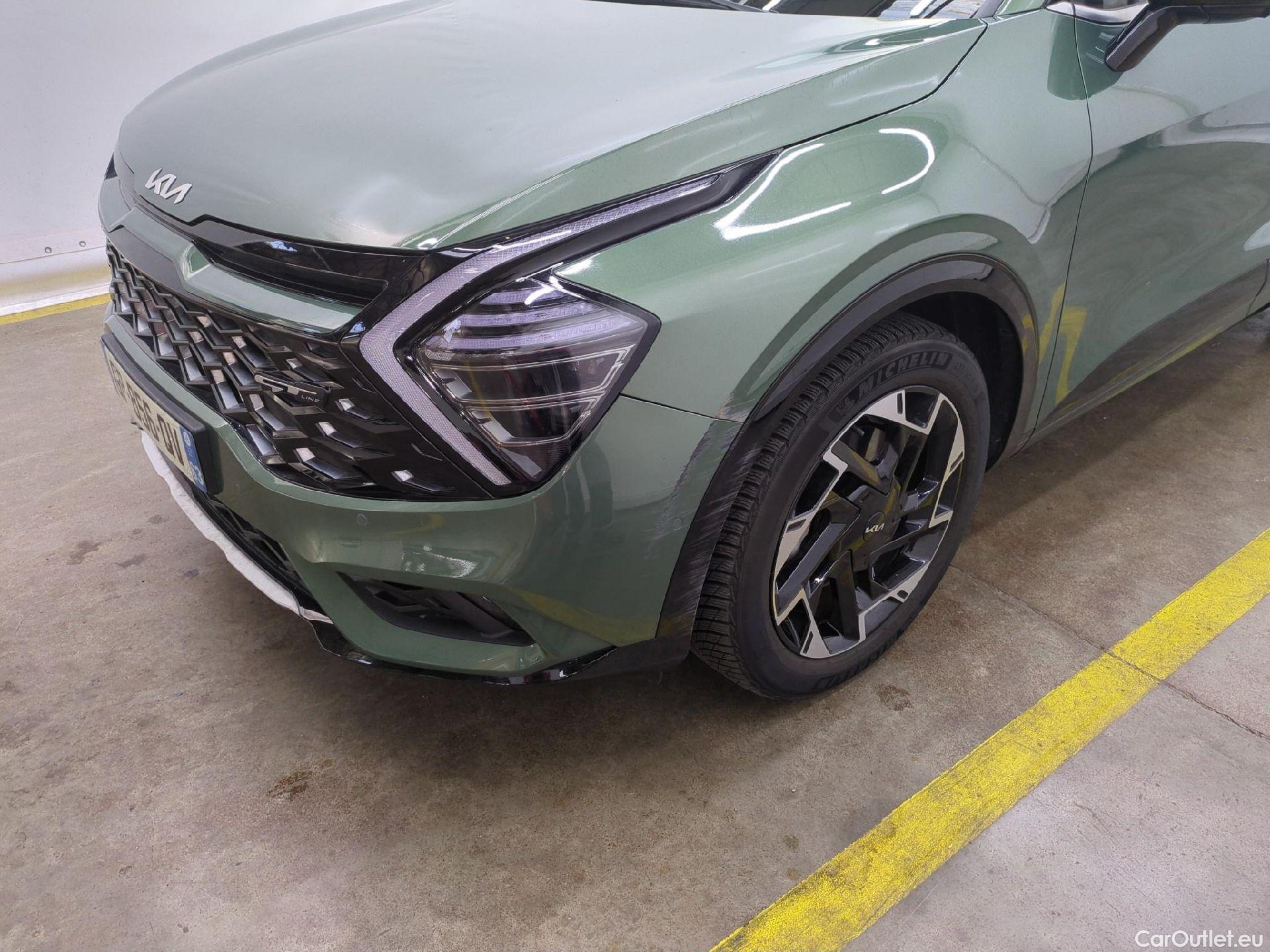  KIA  Sportage KIA  / 2021 / 5P / SUV 1.6 T-GDI 265 PHEV AUTO 4WD GT-L PREM BU #15