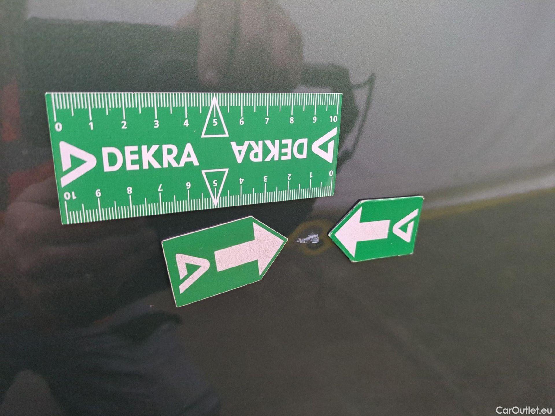  KIA  Sportage KIA  / 2021 / 5P / SUV 1.6 T-GDI 265 PHEV AUTO 4WD GT-L PREM BU #27