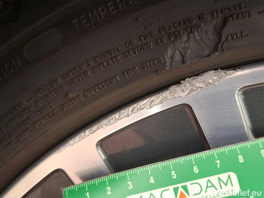  Bmw  Serie 1 BMW Série 1 / 2019 / 5P / Berline 116i DKG7 Business Design #4