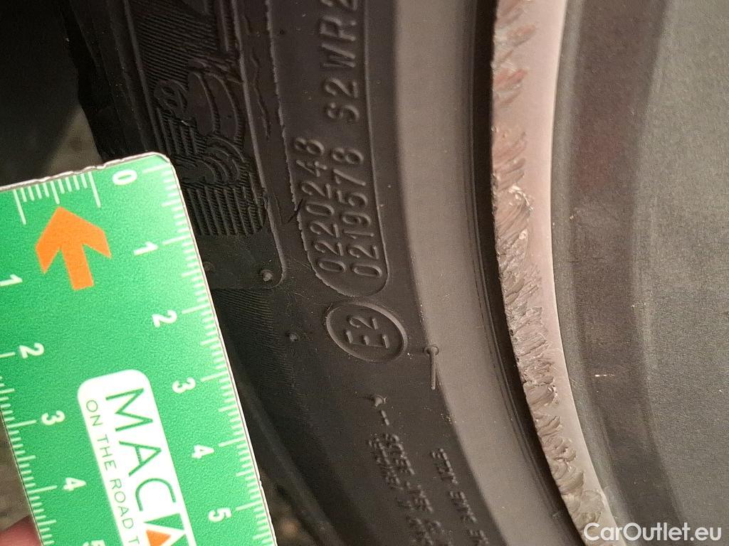  Bmw  Serie 1 BMW Série 1 / 2019 / 5P / Berline 116i DKG7 Business Design #20