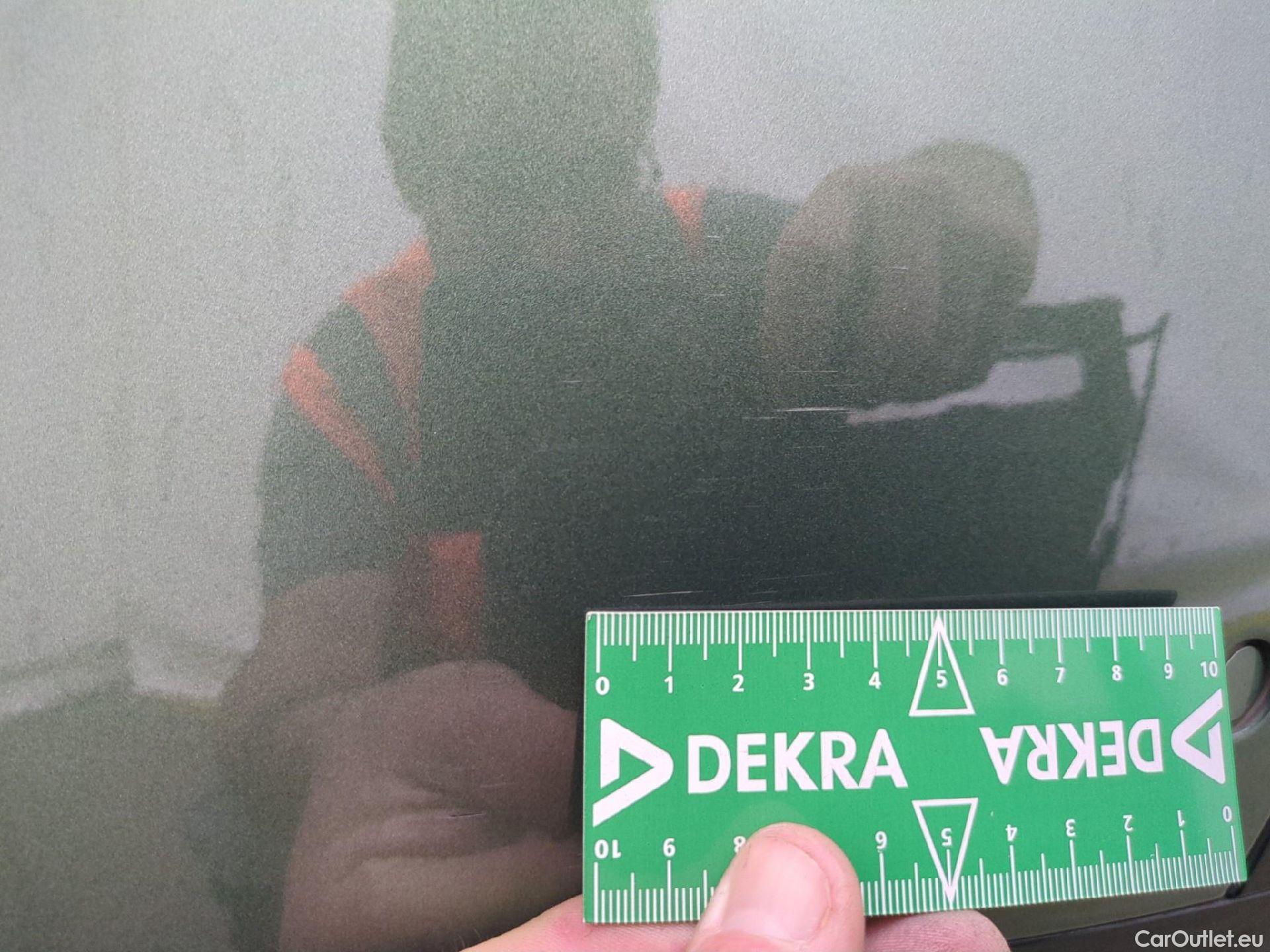  KIA  Sportage KIA  / 2021 / 5P / SUV 1.6 T-GDI 265 PHEV AUTO 4WD GT-L PREM BU #21