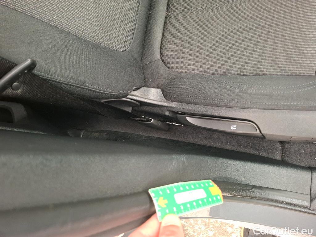  Bmw  Serie 1 BMW Série 1 / 2019 / 5P / Berline 116i DKG7 Business Design #21