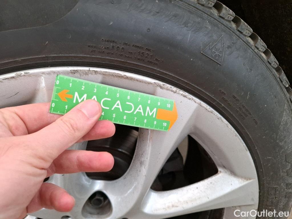  Bmw  Serie 2 Série 2 Gran Tourer 218d Lounge 2.0 150CV BVA8 E6dT #27