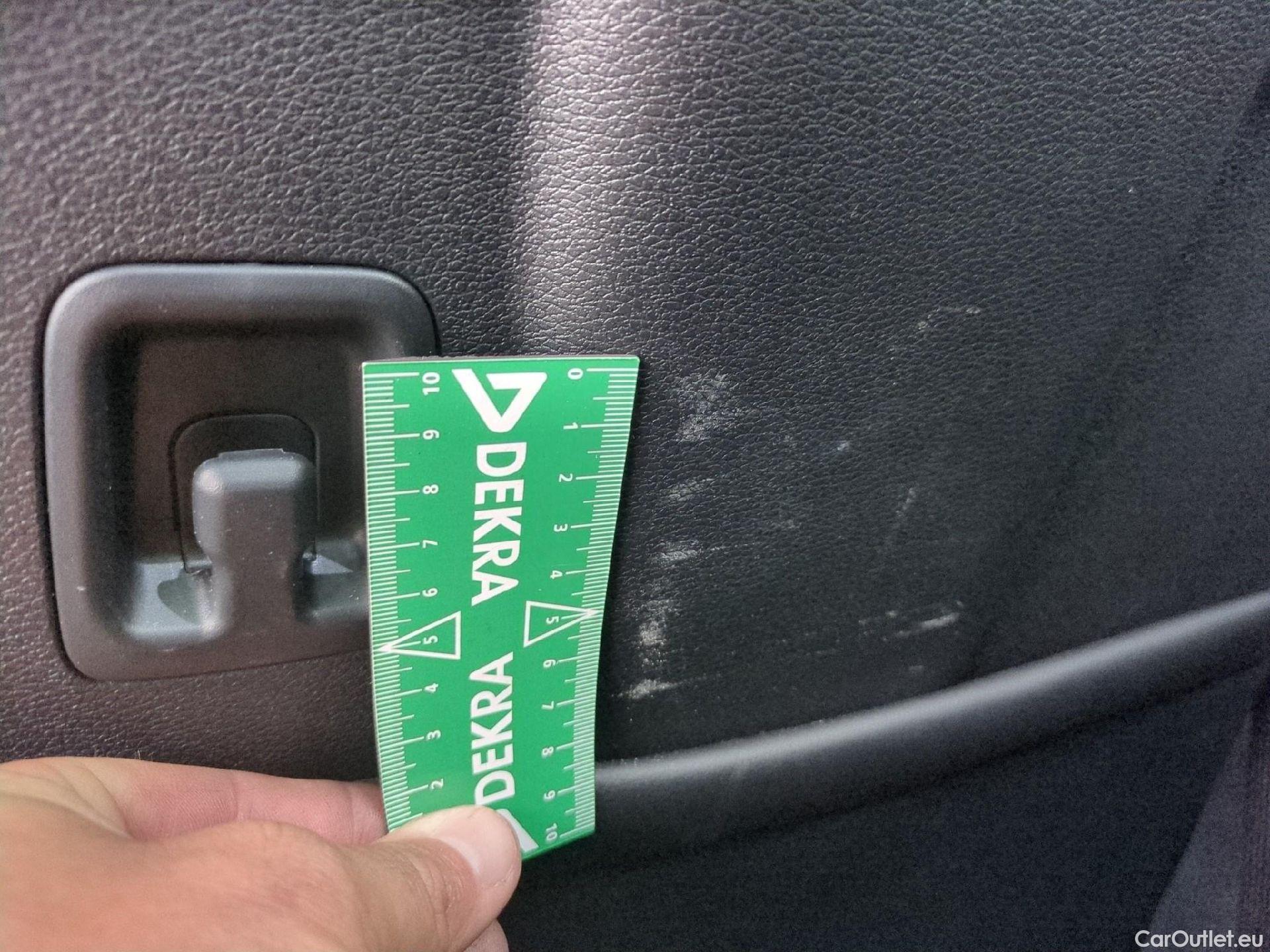  KIA  Sportage KIA  / 2021 / 5P / SUV 1.6 T-GDI 265 PHEV AUTO 4WD GT-L PREM BU #2