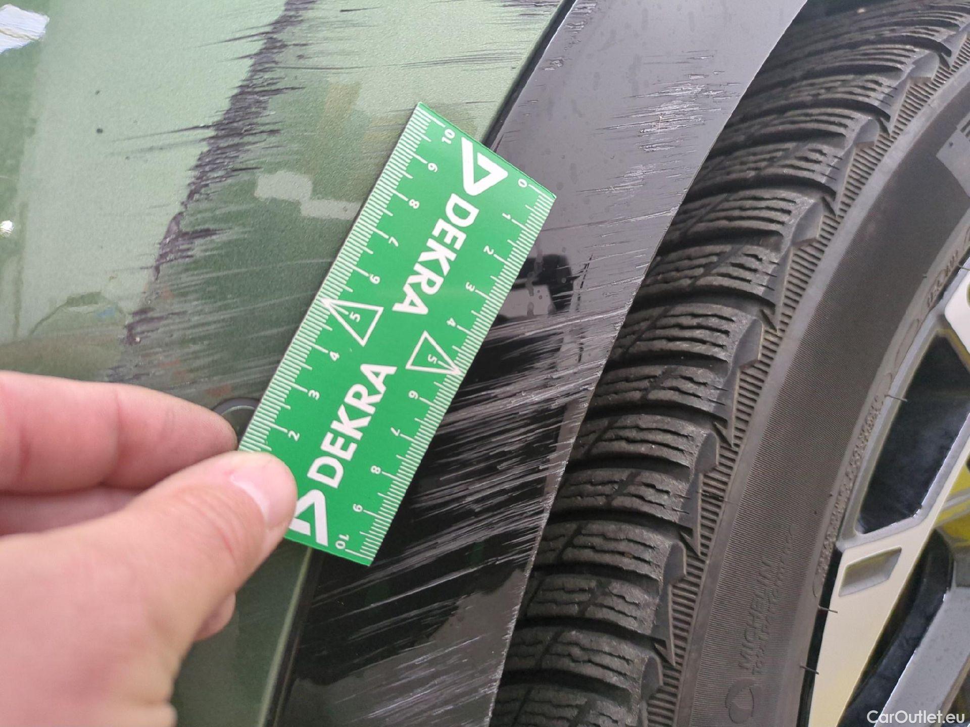  KIA  Sportage KIA  / 2021 / 5P / SUV 1.6 T-GDI 265 PHEV AUTO 4WD GT-L PREM BU #12