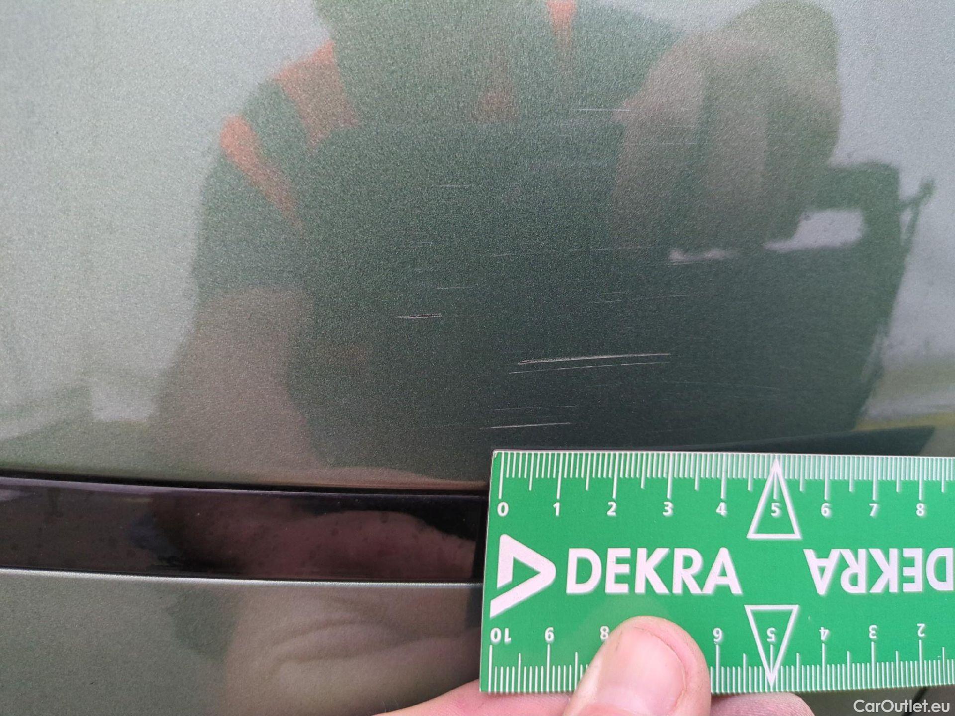  KIA  Sportage KIA  / 2021 / 5P / SUV 1.6 T-GDI 265 PHEV AUTO 4WD GT-L PREM BU #23