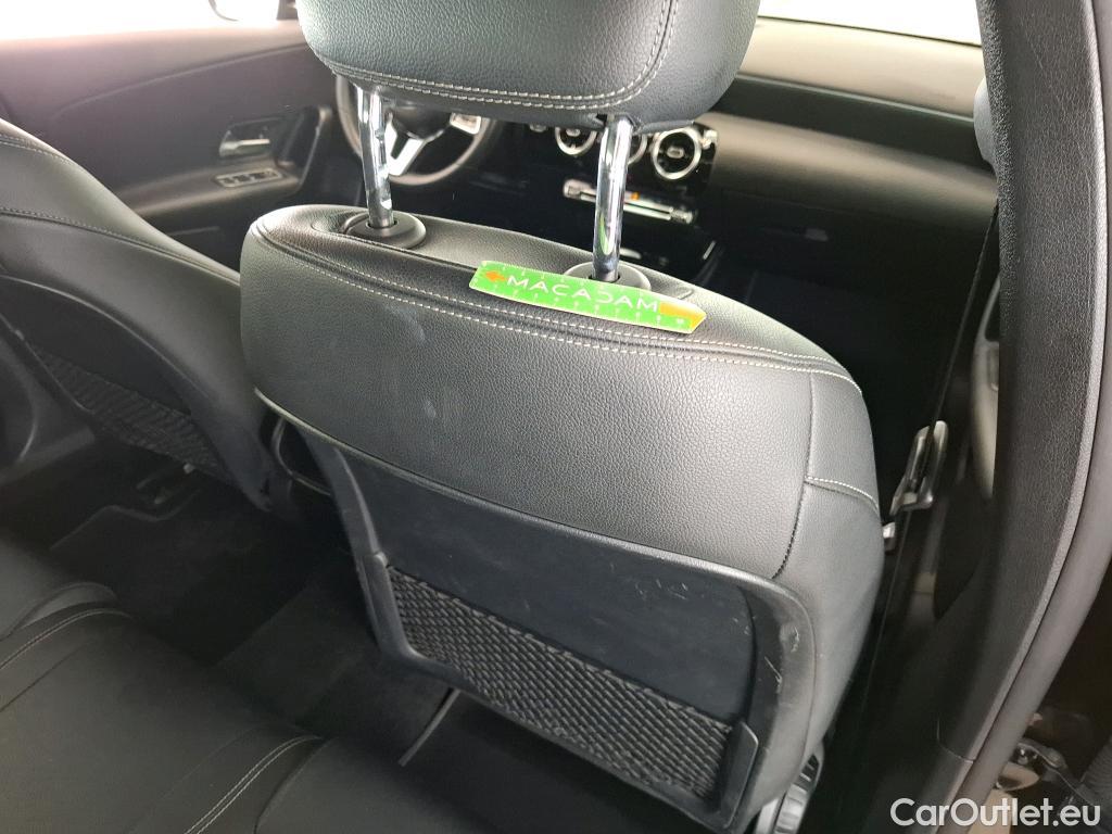  Mercedes  A-Klasse MERCEDES-BENZ Classe A Compact / 2018 / 5P / Berline A 180 d Business Line 8G-DCT #47