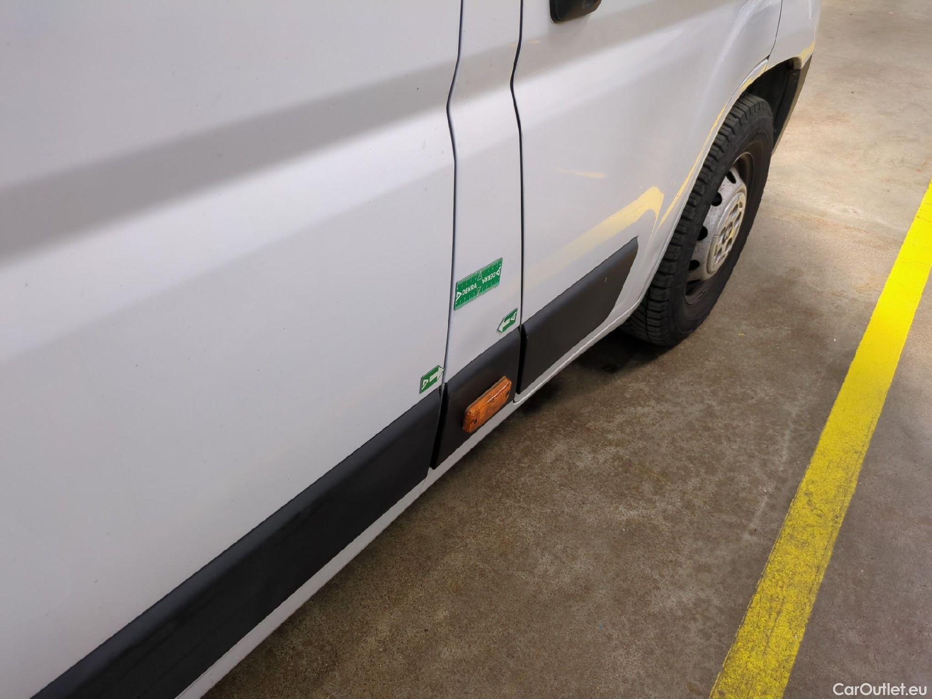  Peugeot  Boxer PEUGEOT  Chassis Cabine DC/4P/Châssis double cabine BlueHDi 140 S&S PREMIUM 435 L3 #44