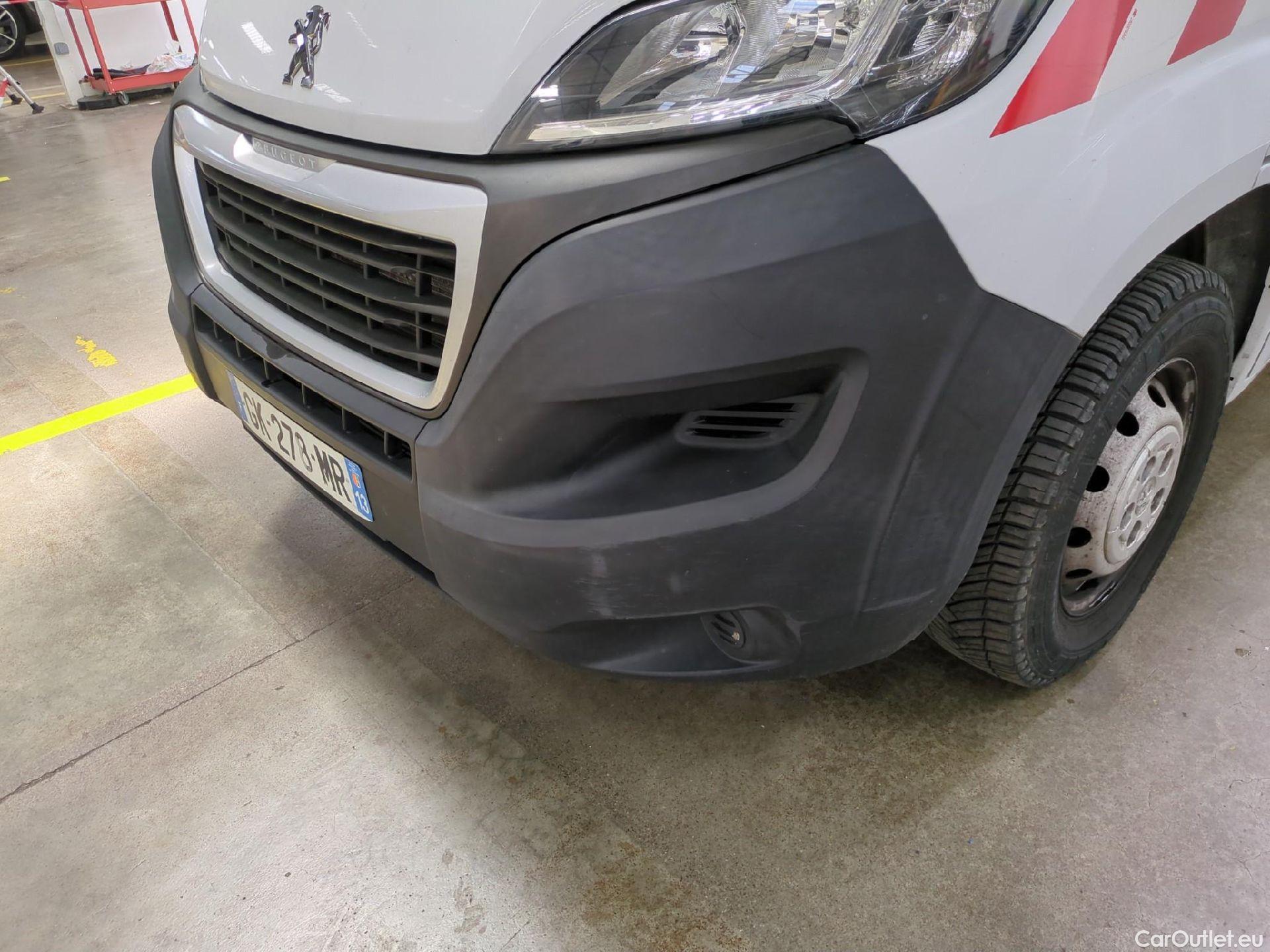  Peugeot  Boxer PEUGEOT  Chassis Cabine DC/4P/Châssis double cabine BlueHDi 140 S&S PREMIUM 435 L3 #53