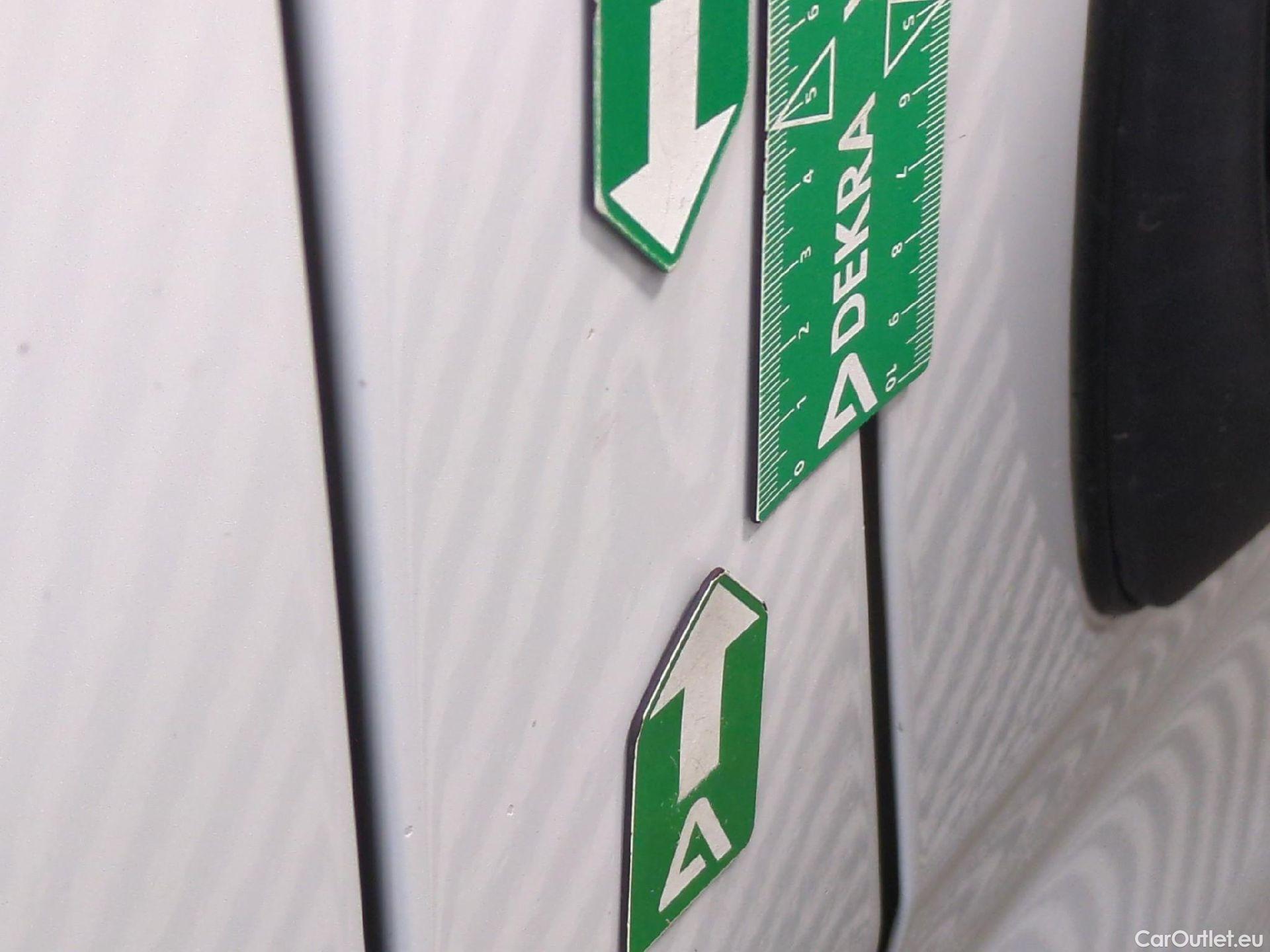  Peugeot  Boxer PEUGEOT  Chassis Cabine DC/4P/Châssis double cabine BlueHDi 140 S&S PREMIUM 435 L3 #43