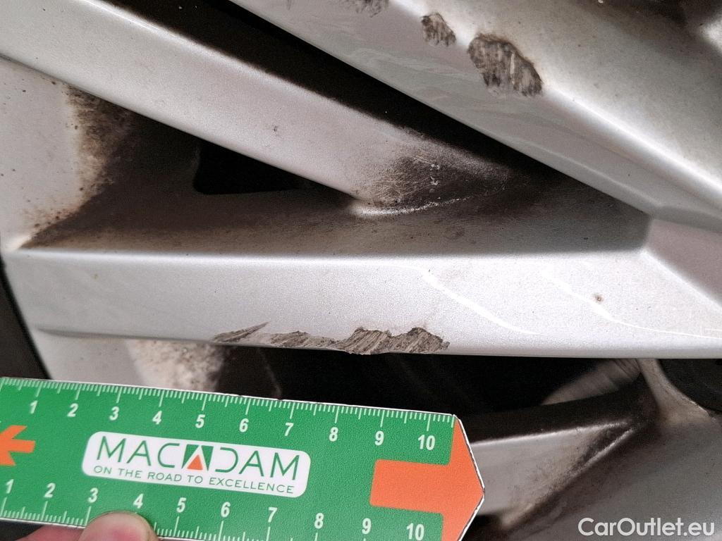  Volkswagen  T-ROC  Life Business 2.0 TDI 150CV BVA7 E6d #7