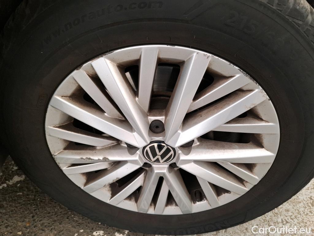  Volkswagen  T-ROC  Life Business 2.0 TDI 150CV BVA7 E6d #4