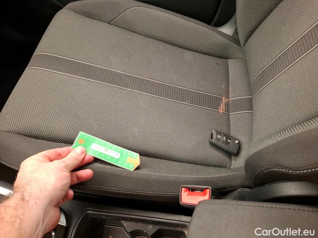  Volkswagen  T-ROC  Life Business 2.0 TDI 150CV BVA7 E6d #31