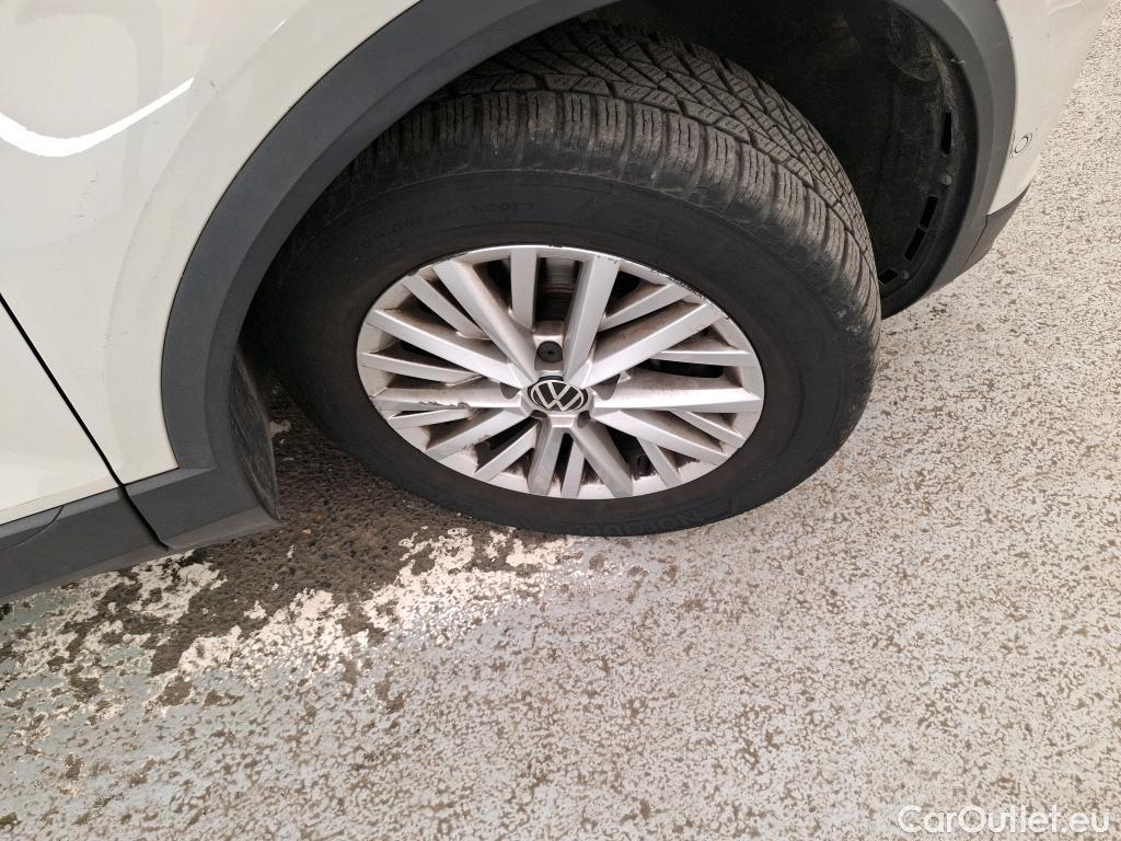  Volkswagen  T-ROC  Life Business 2.0 TDI 150CV BVA7 E6d #3