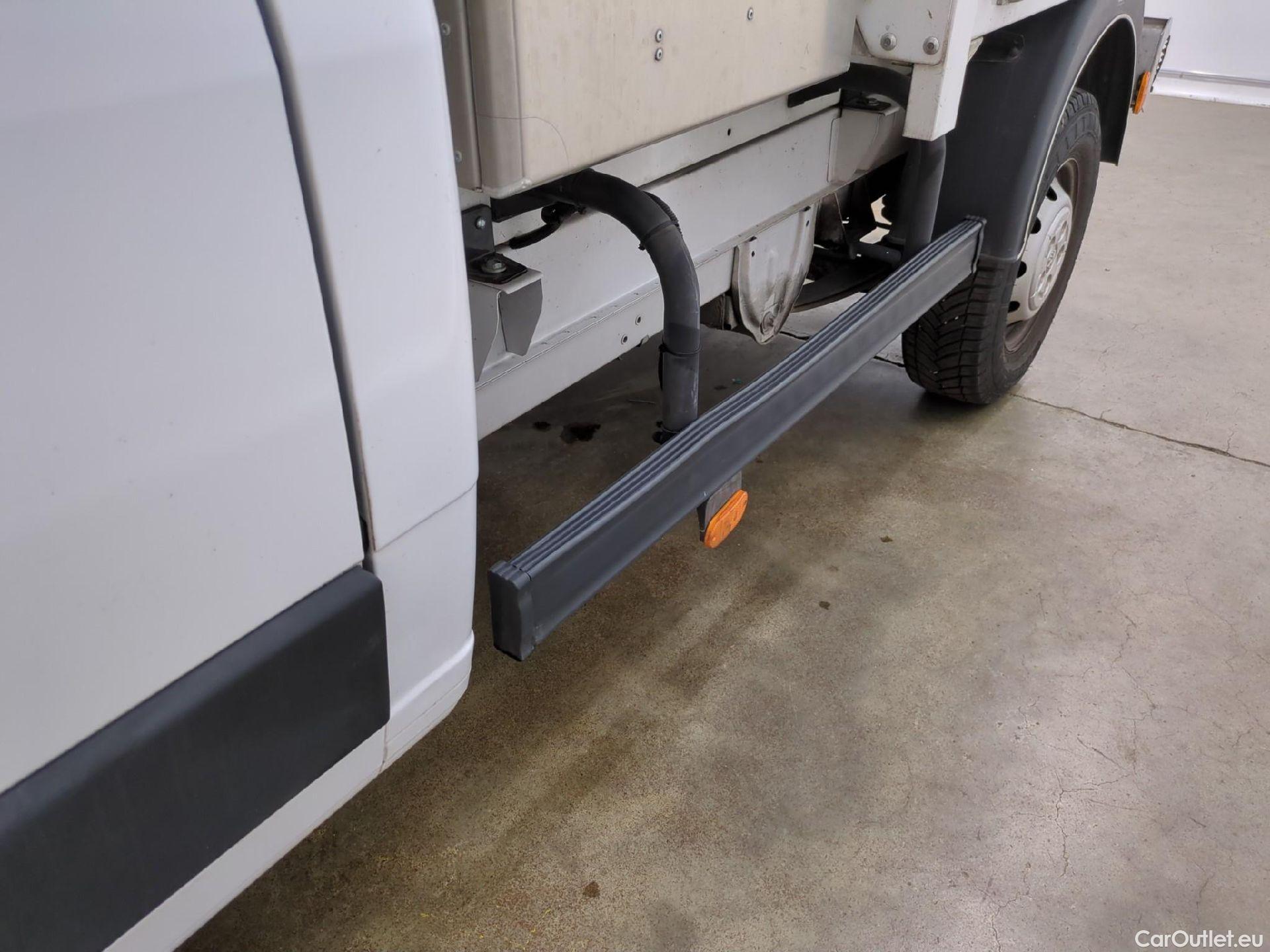  Peugeot  Boxer PEUGEOT  Chassis Cabine DC/4P/Châssis double cabine BlueHDi 140 S&S PREMIUM 435 L3 #63