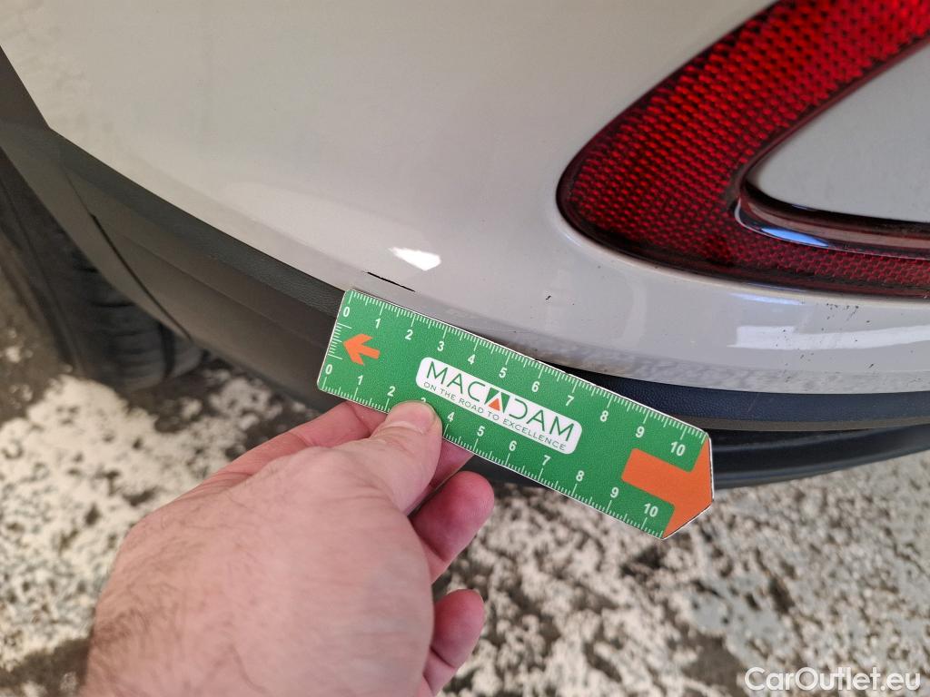  Volkswagen  T-ROC  Life Business 2.0 TDI 150CV BVA7 E6d #43