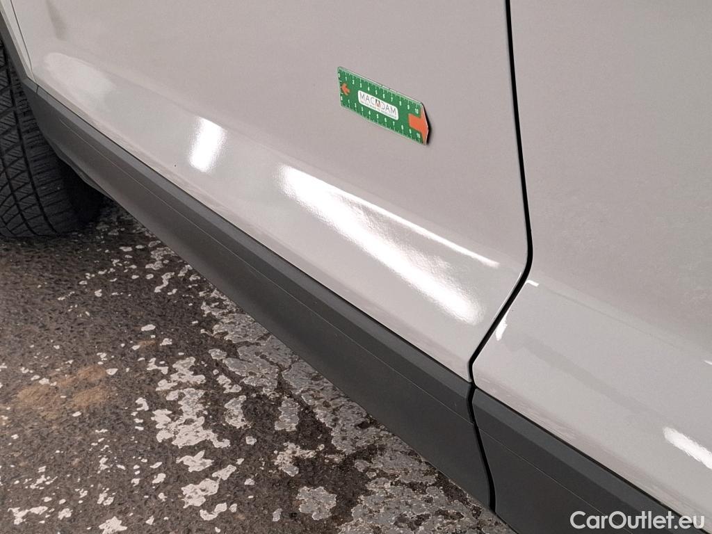  Volkswagen  T-ROC  Life Business 2.0 TDI 150CV BVA7 E6d #12