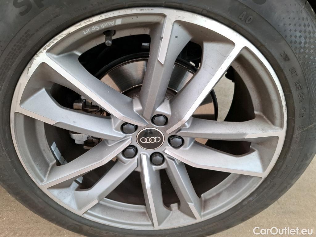  Audi  Q3 AUDI  Sportback / 2019 / 5P / SUV 45 TFSI E 245 S TRONIC S LINE #2