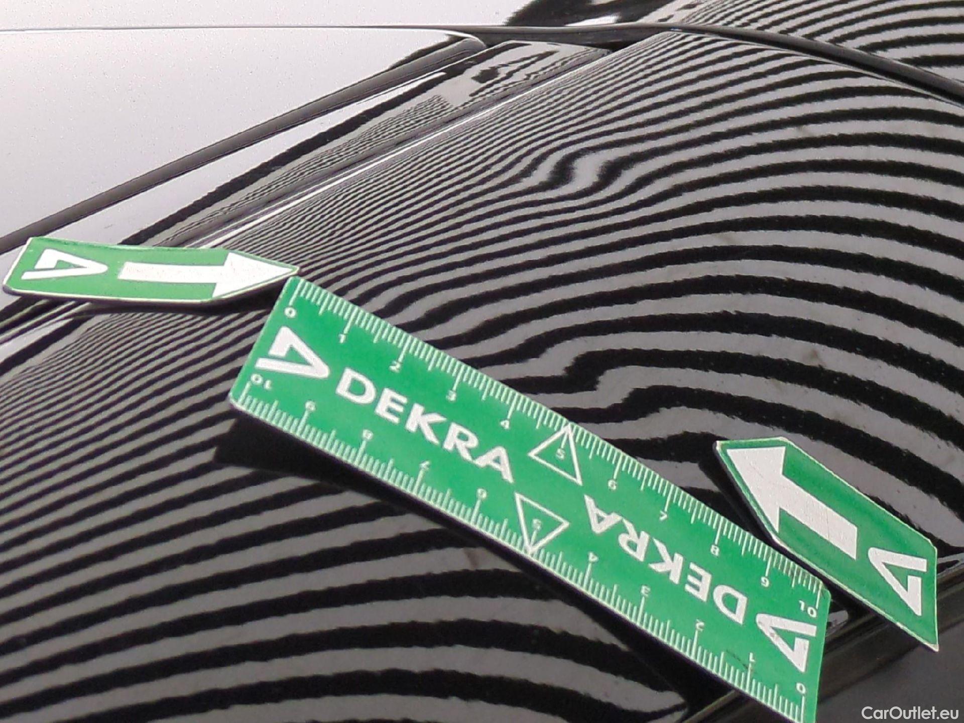  Alfa Romeo  TONALE ALFA ROMEO  / 2022 / 5P / SUV 1.5T Hybrid 160 TCT7 Ti OPERATION STOCK #17