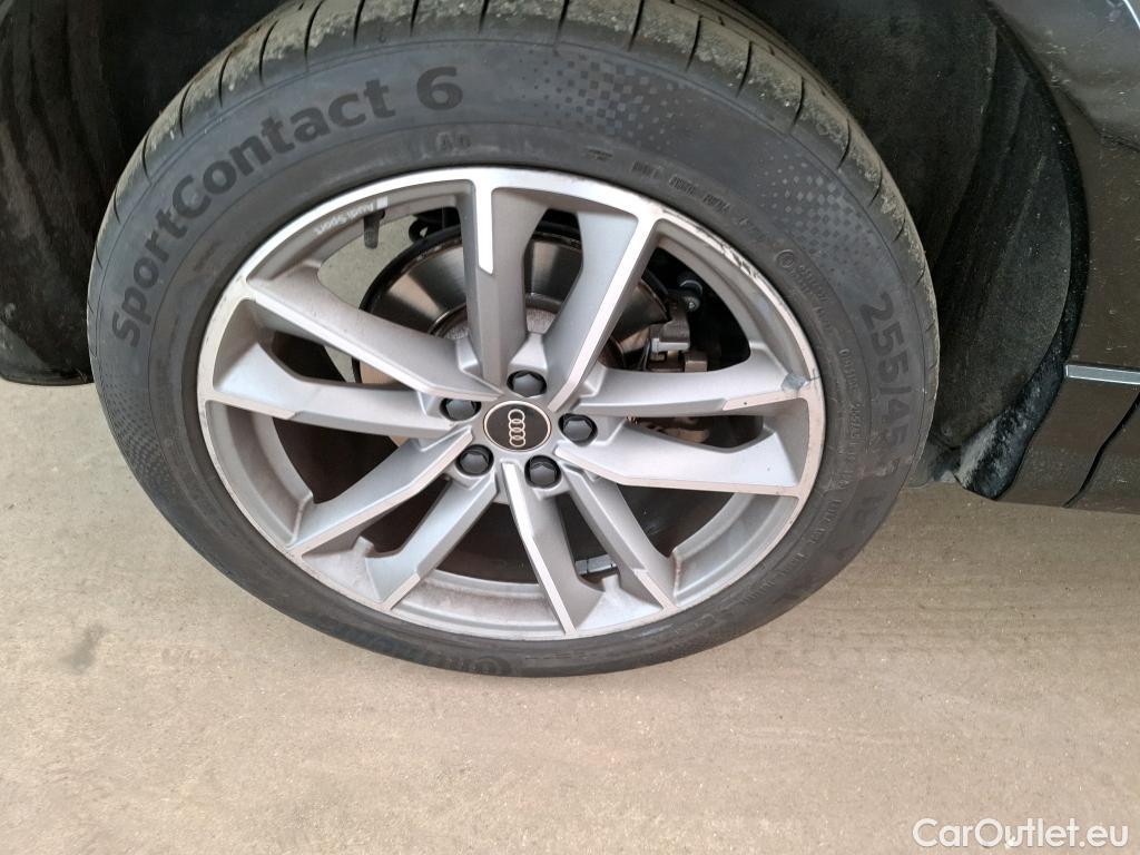  Audi  Q3 AUDI  Sportback / 2019 / 5P / SUV 45 TFSI E 245 S TRONIC S LINE #5