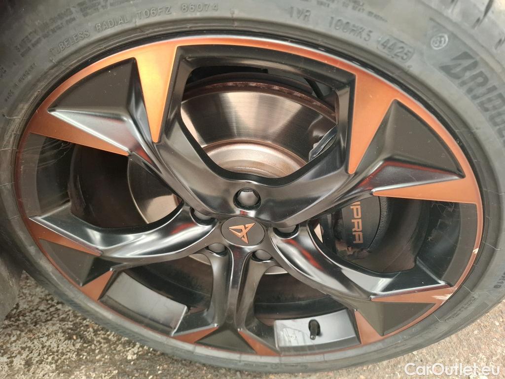  Cupra  Formentor CUPRA  / 2020 / 5P / SUV 1.4 e-HYBRID 245ch DSG6 VZ #6