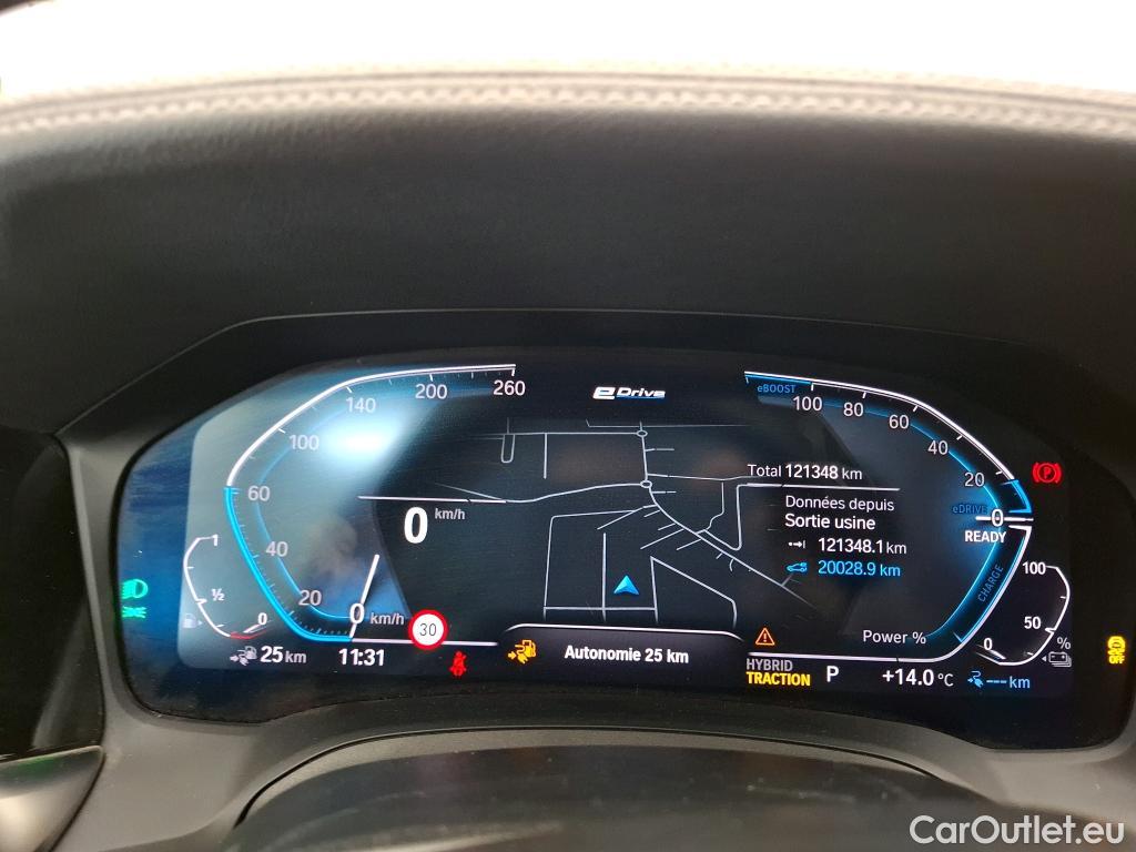  Bmw  Serie 3 BMW Série 3 Touring / 2019 / 5P / Break 330e 292ch Luxury BVA8 Hybride #10
